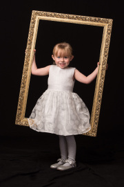 Child photography using a big picture frame
